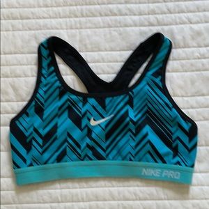 Nike Pro sports bra